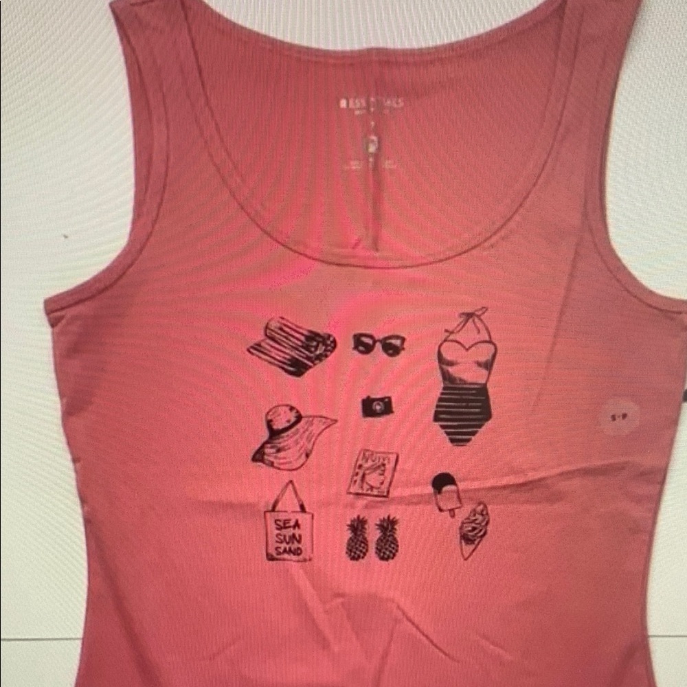 Women's Pink Graphic Tank Top